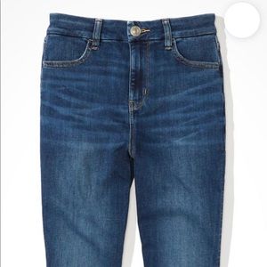 American Eagle Curvy High-Waisted Jegging